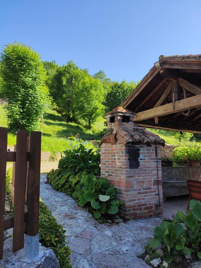 Apartamentos Rurales La Caviana Кангас-де-Онис Экстерьер фото